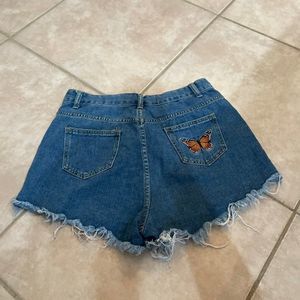 SHEIN $ Women's Short Jean Blue Size Large